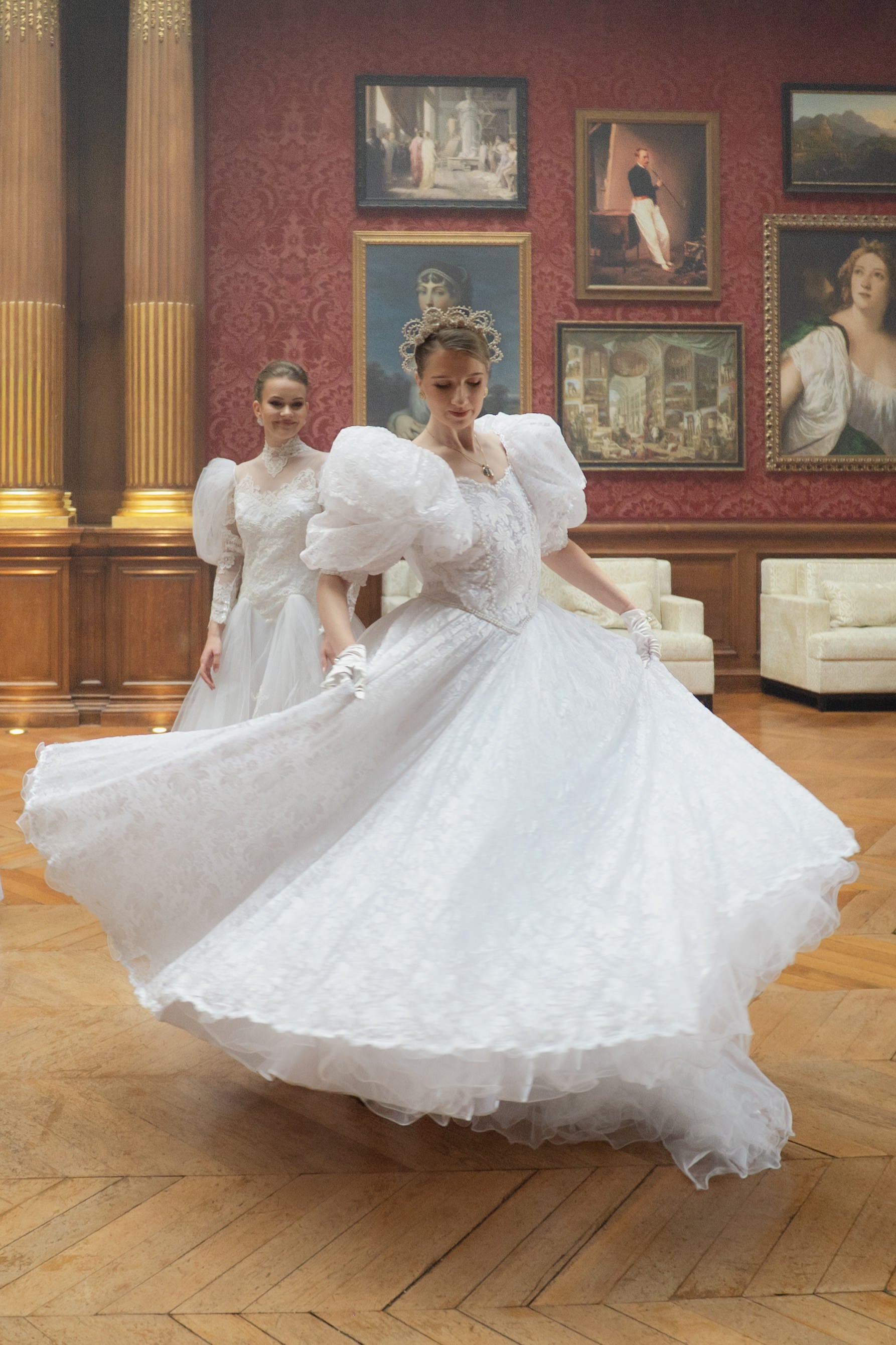 Solène Gisèle La mariée Honorine robe de mariée blanc dentelle perlée