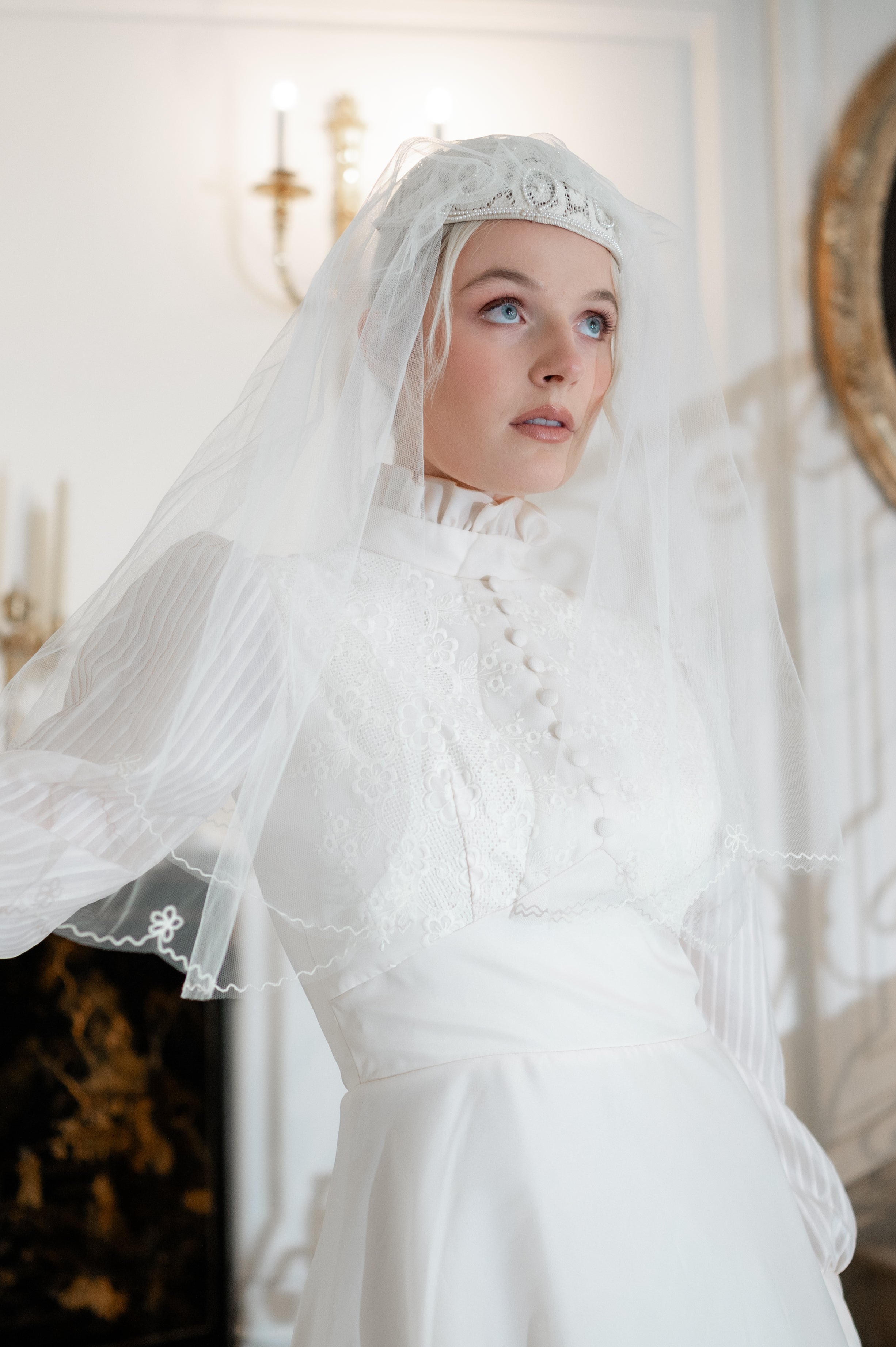 Solène Gisèle Les voiles et chapeaux chapeau voilette crème perles