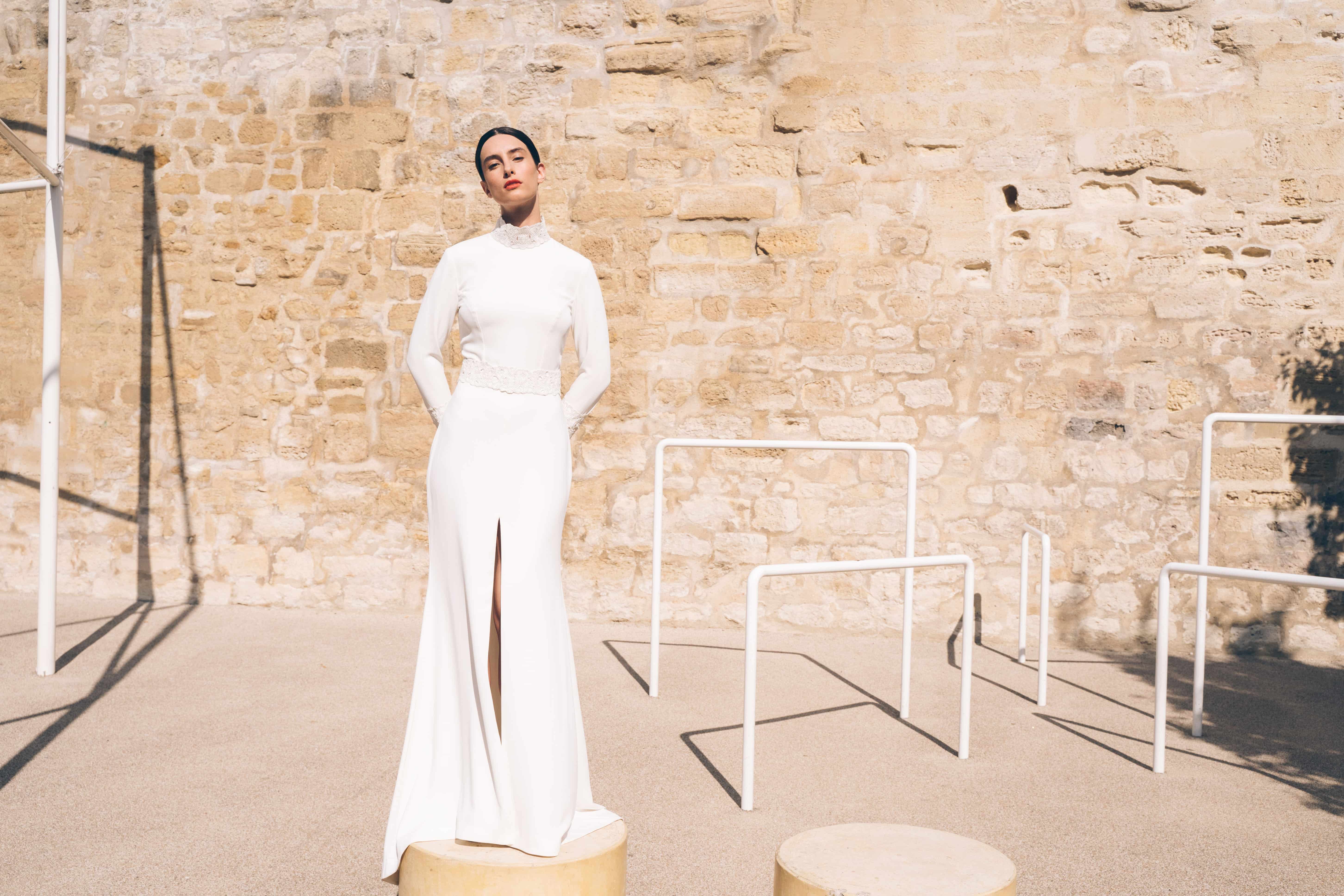 Maison Floret Sur-mesure Isaac robe de mariée crêpe fendue