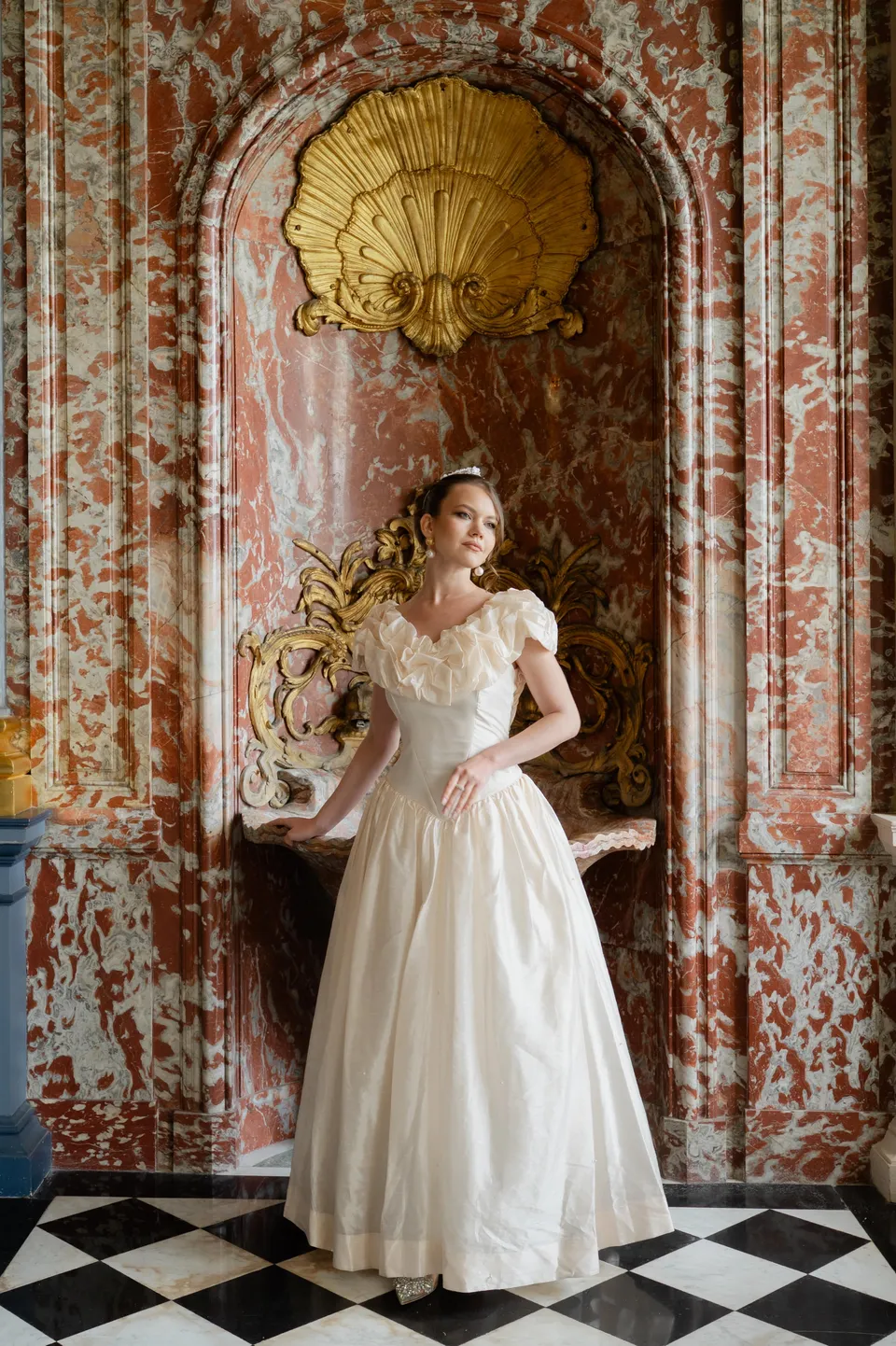 Solène Gisèle La mariée Robe Éléna robe bal rose Pronovias