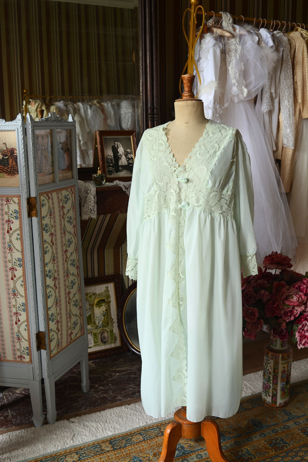Solène Gisèle Les Déshabillés ensemble vert pastel déshabillé vintage