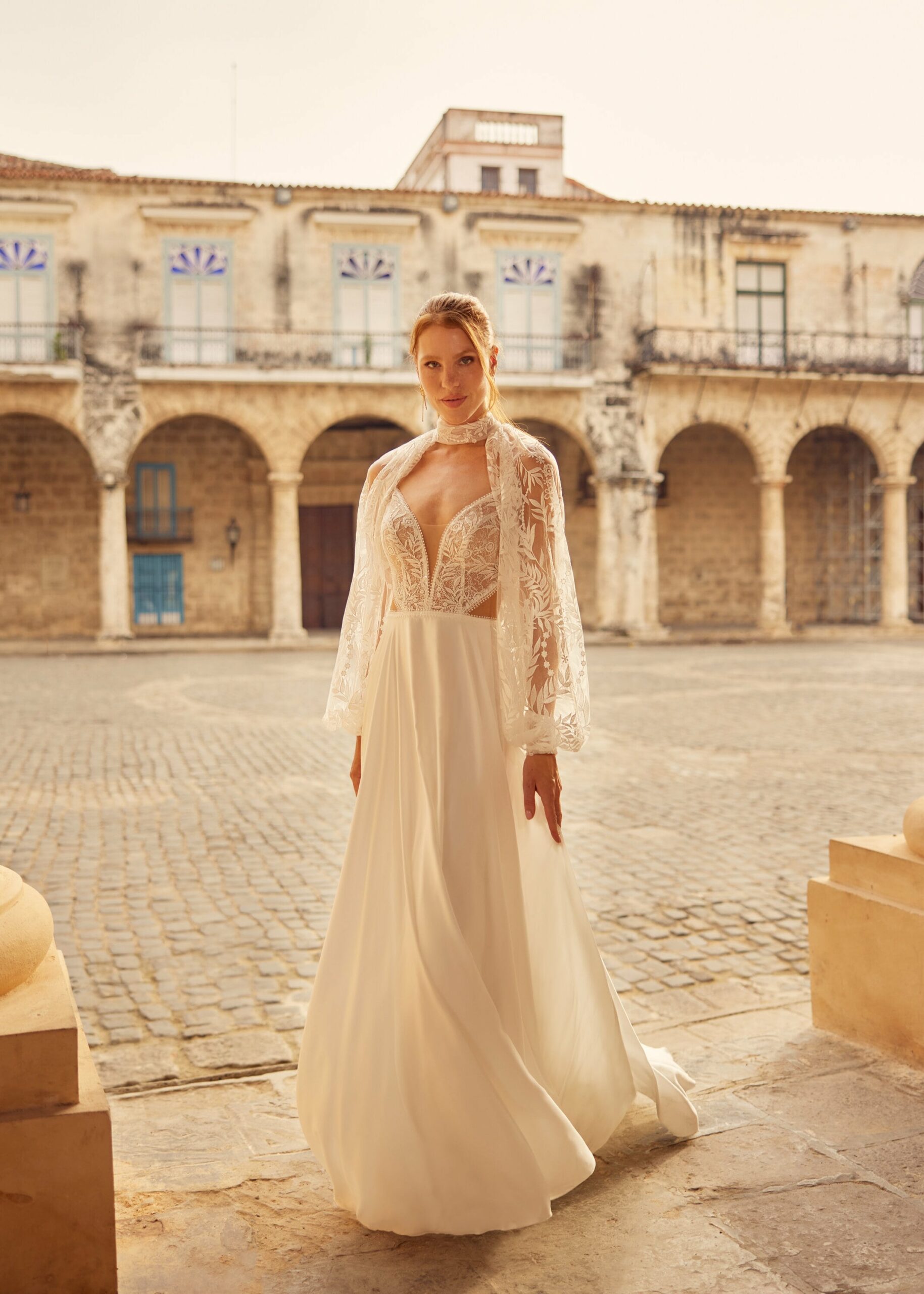 Hervé Paris Libre Lanev Bolero ensemble robe mariée dentelle