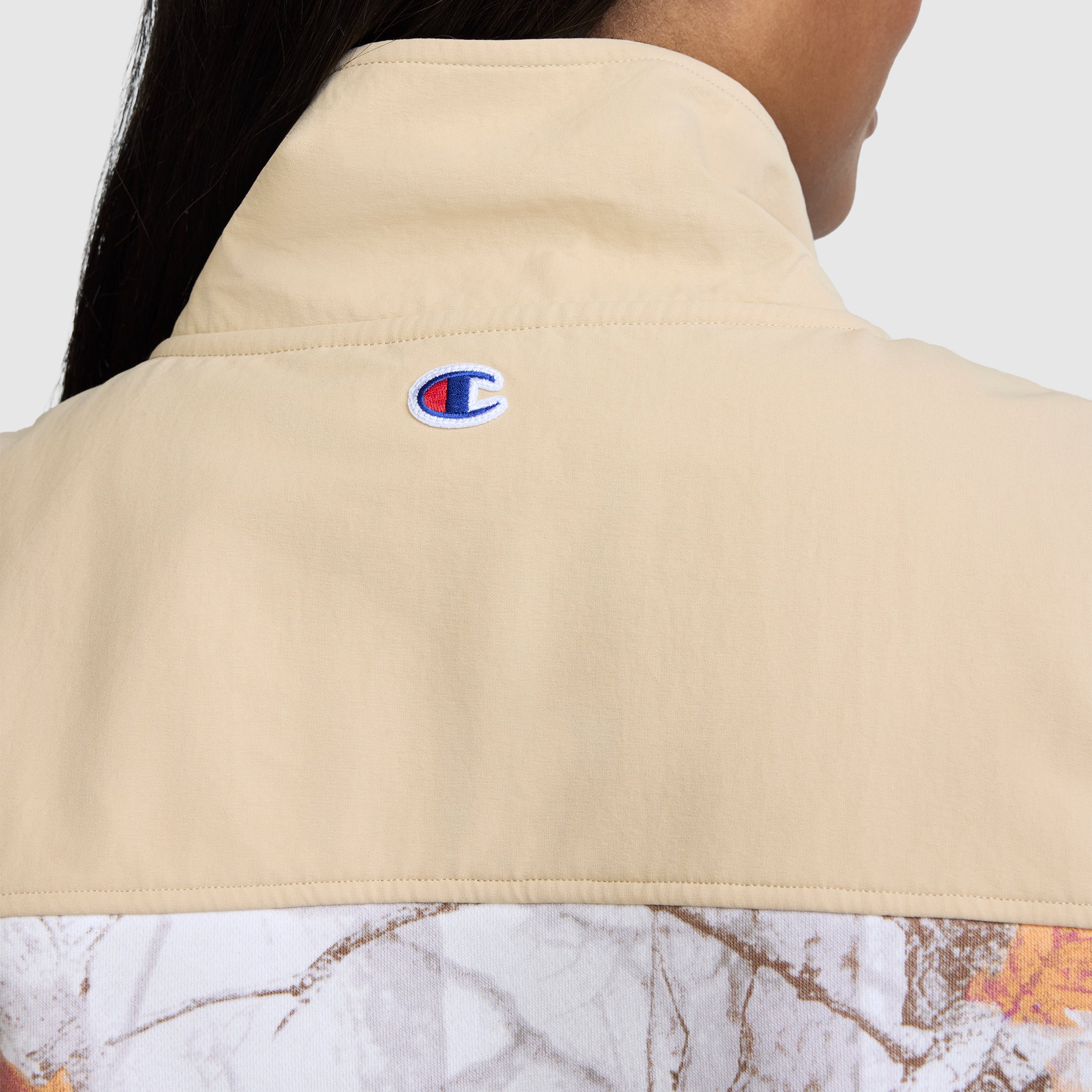 Champion Training Vest Allover Print gilet femme beige camouflage