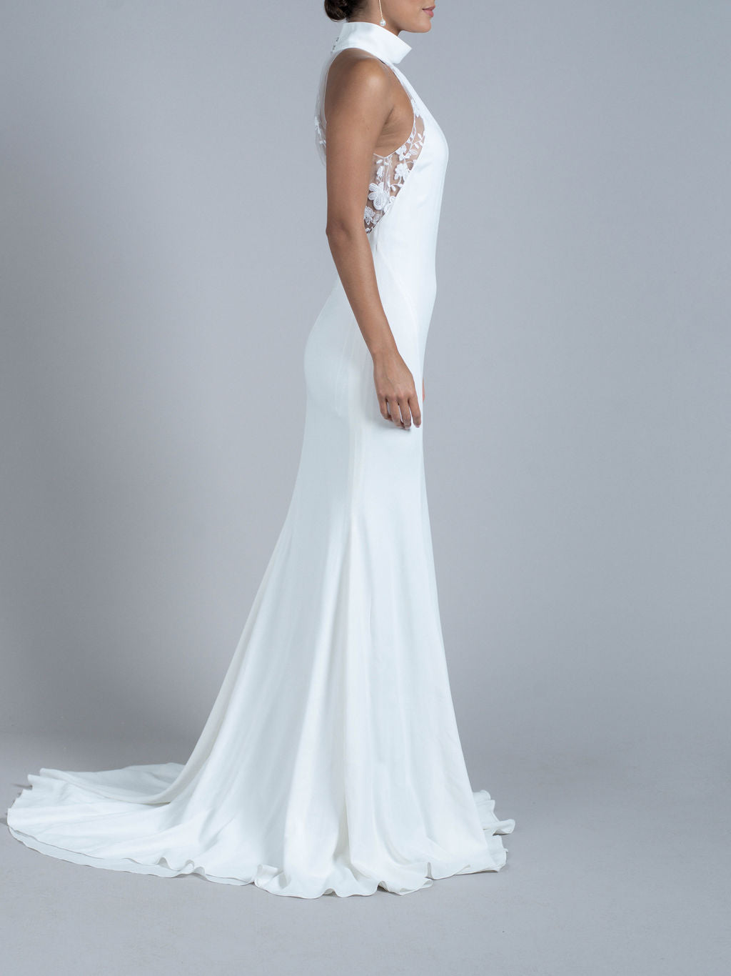 Rime Arodaky Queen robe de mariée crêpe dentelle florale
