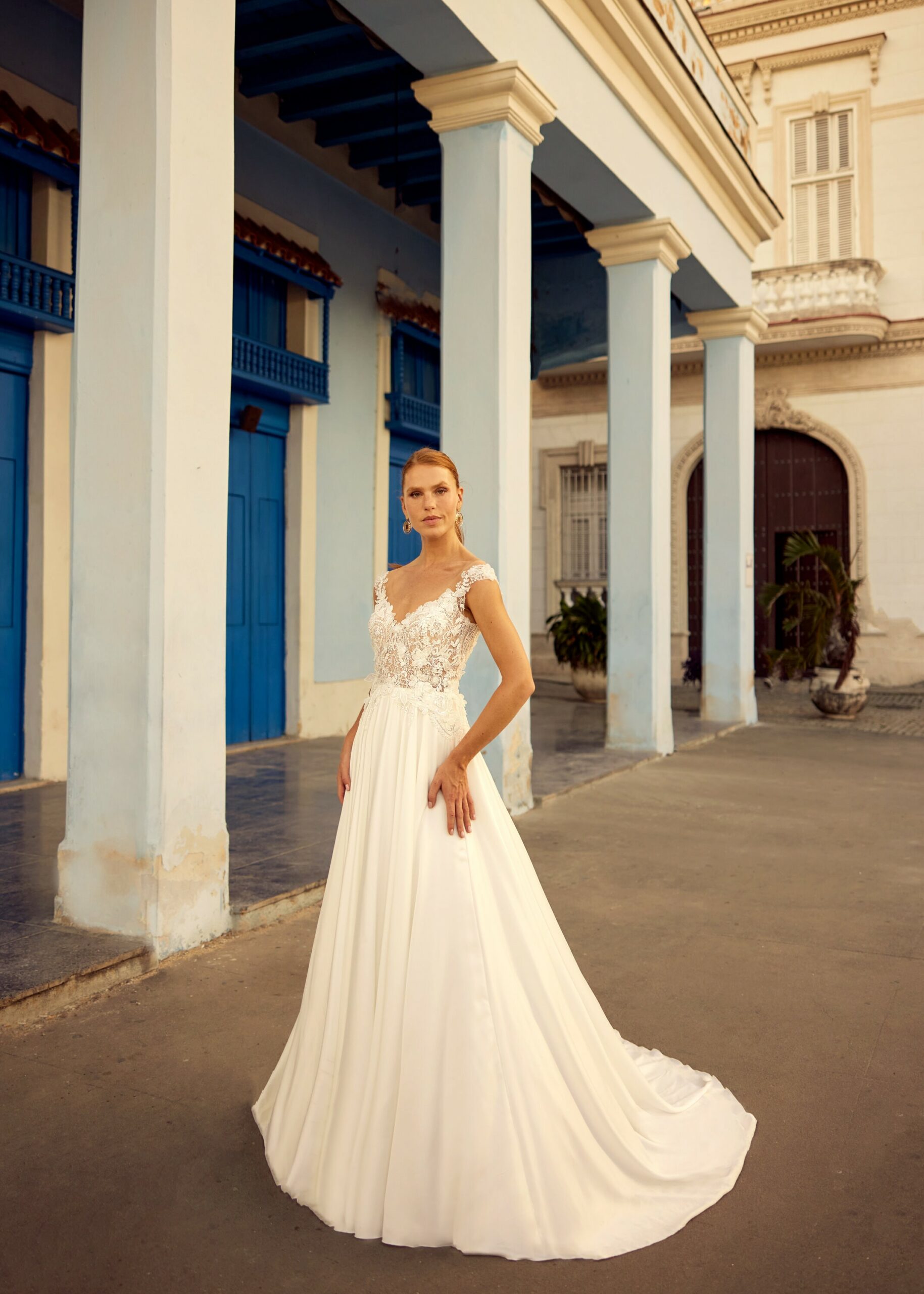 Hervé Paris Libre Collection Leni robe de mariée satin simple