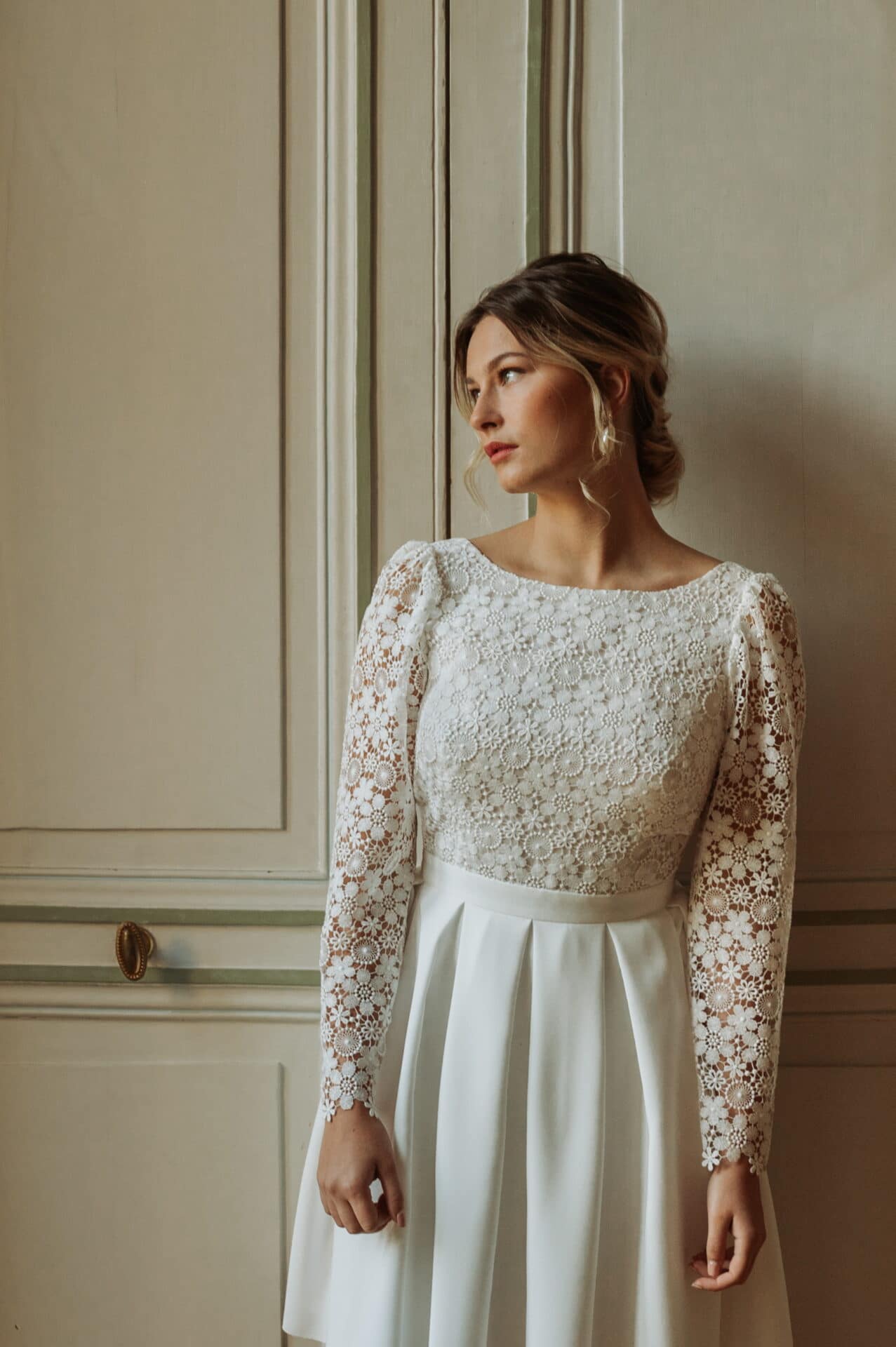Lambert Création Robe Jade robe courte guipure plis creux