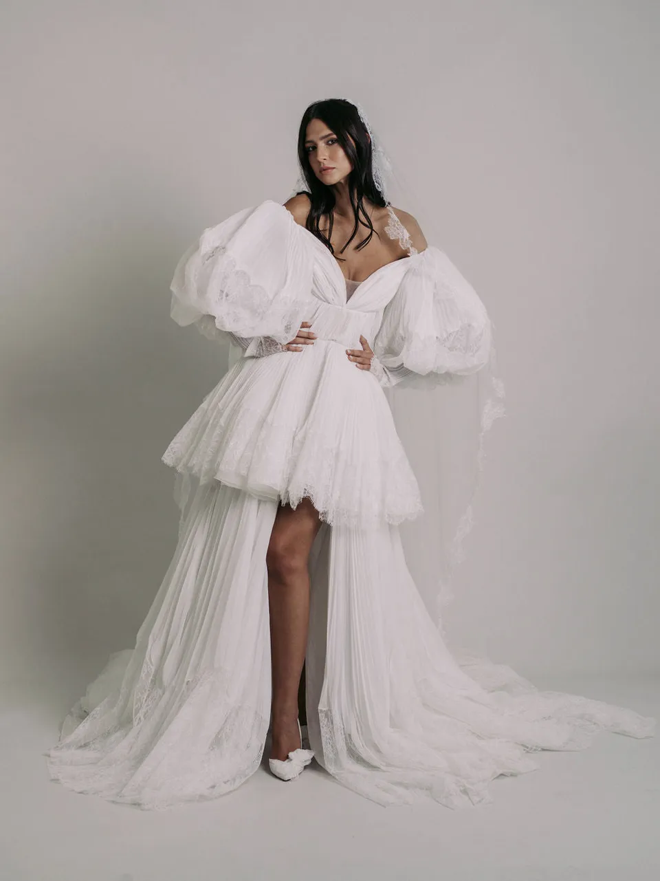Rime Arodaky Bridal Universe robe mariée plissé dentelle