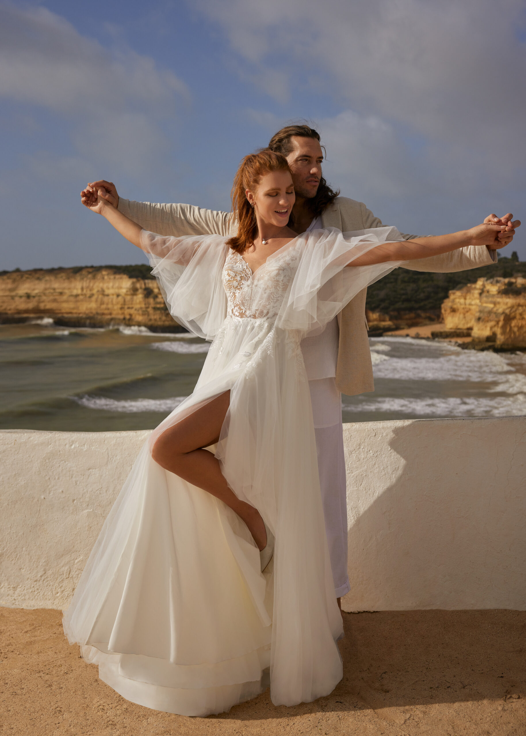 Hervé Paris Cherish Love Coral robe de mariée dentelle