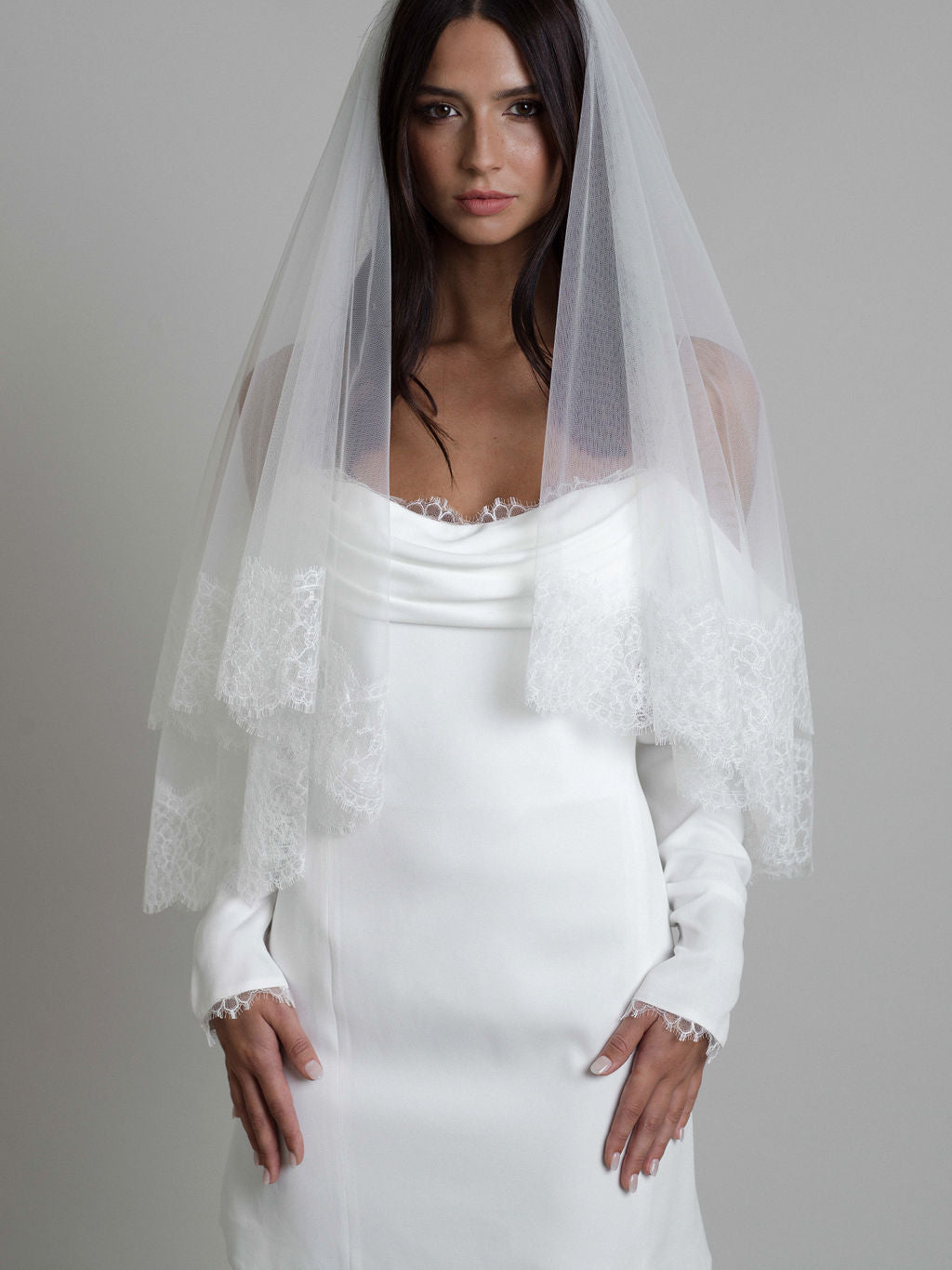 Rime Arodaky Bridal Moonlight robe de mariée courte dentelle
