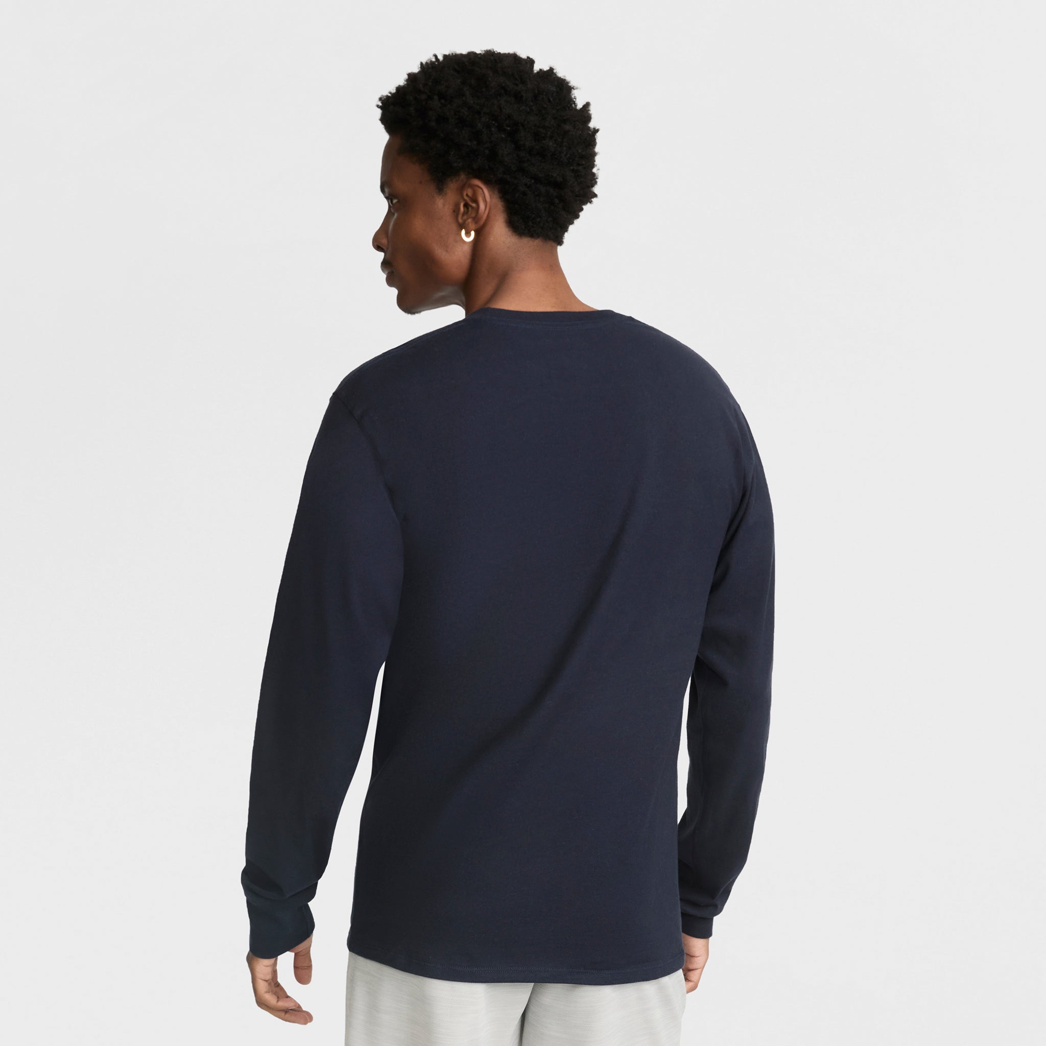 Champion Classic Graphic T-Shirt script logo navy manches longues