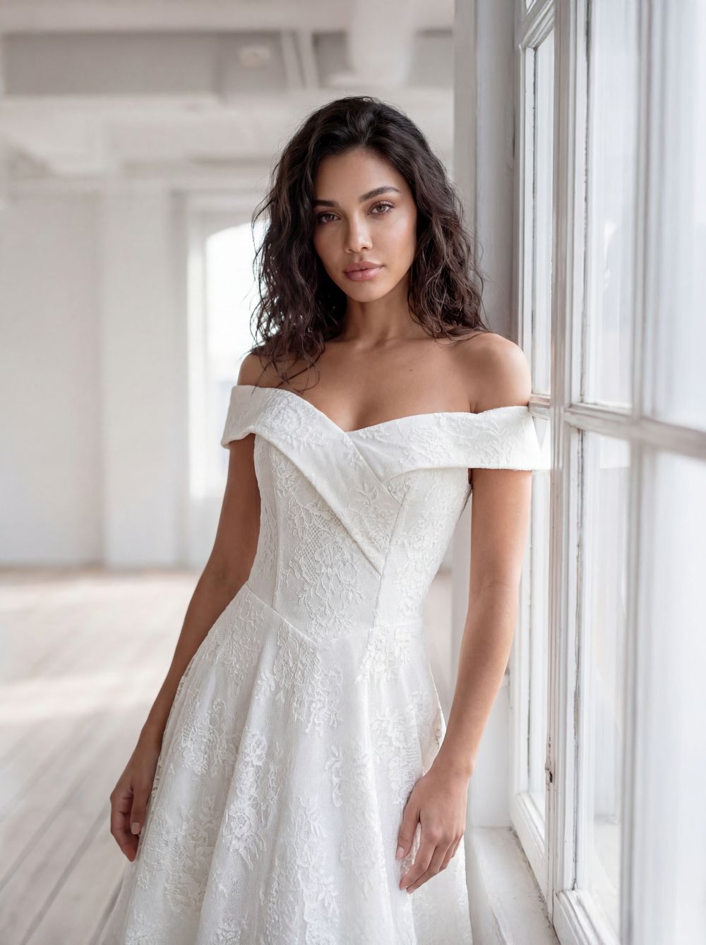Hervé Paris Promise Pearl robe de mariée blanche longue
