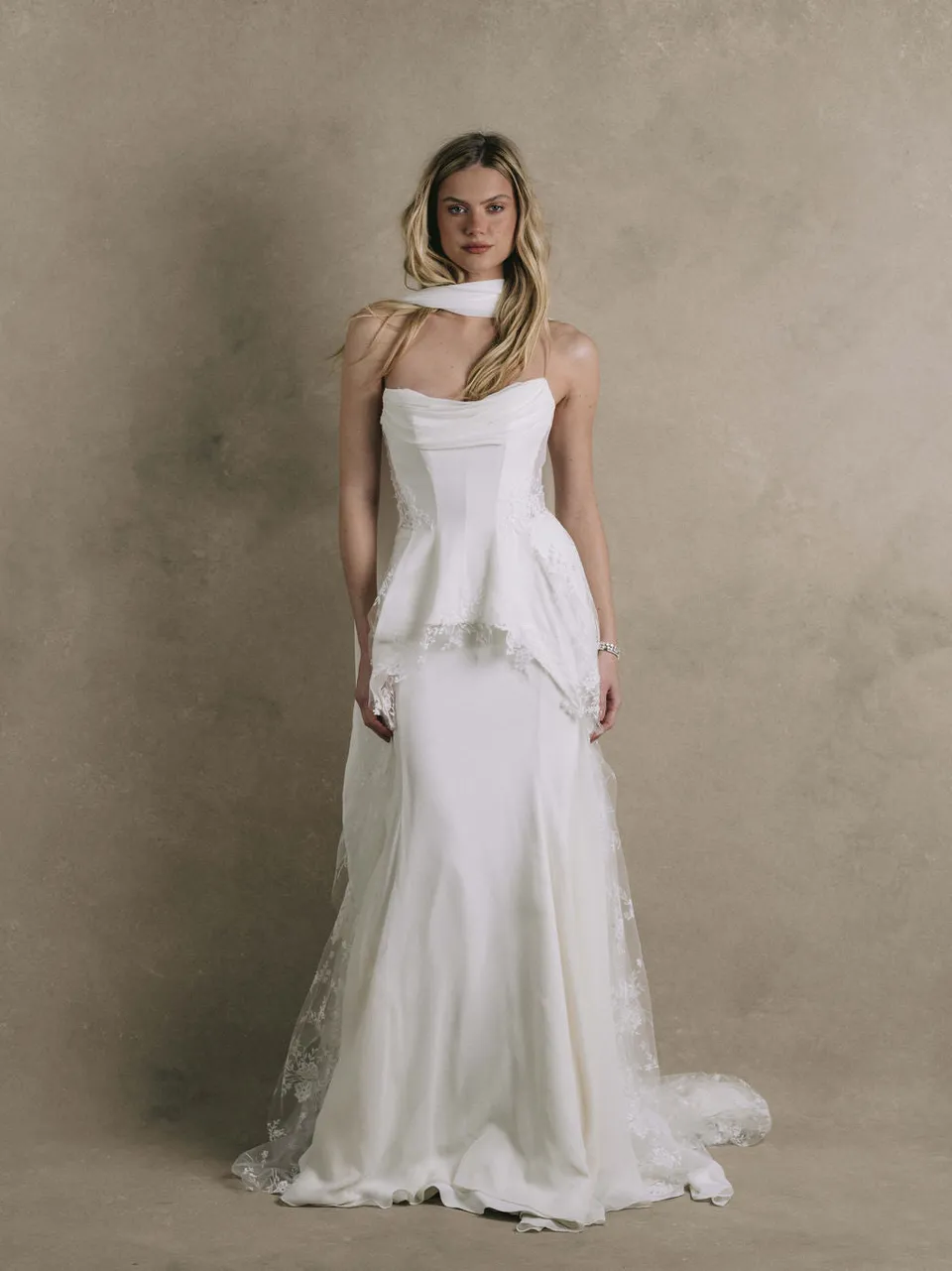 Rime Arodaky Bridal Scarlett robe de mariée corset traîne