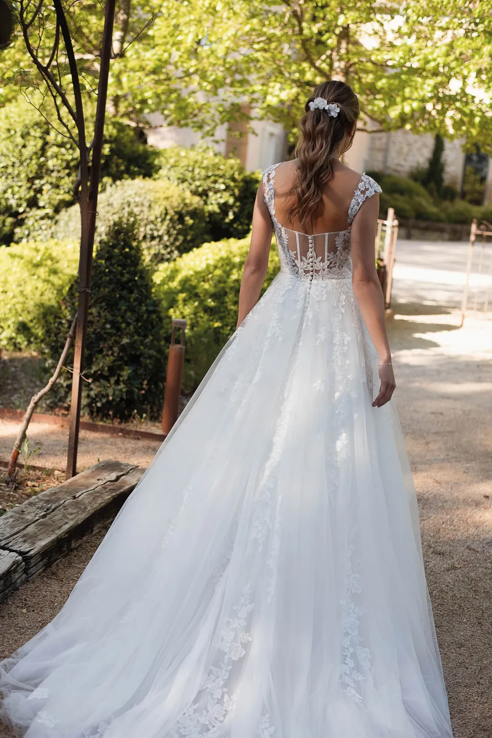 Le Jour de Notre Oui Innée robe de mariée satin fluide