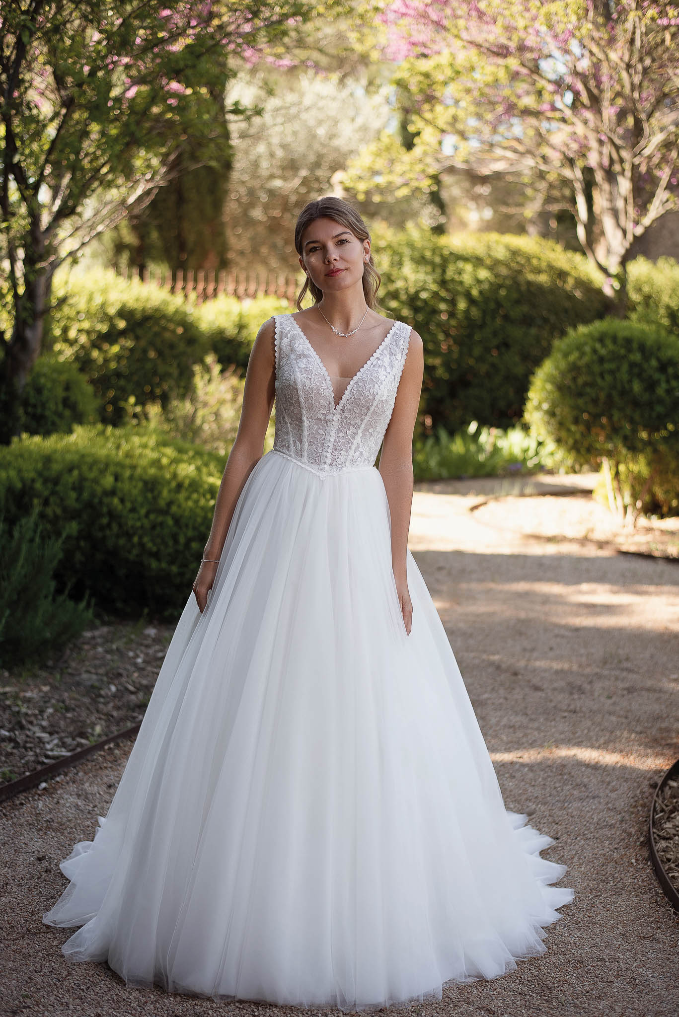 Le Jour de Notre Oui Intime robe de mariée dos nu dentelle