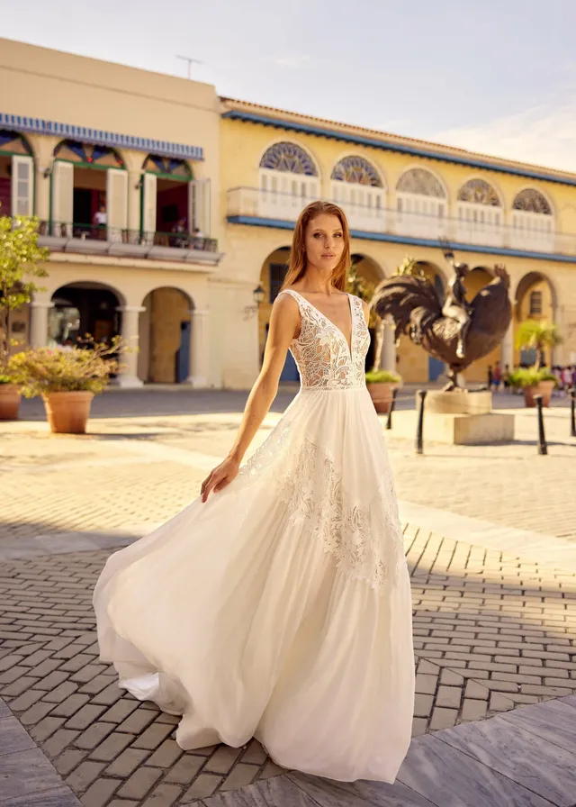 Hervé Paris Libre Langley-Z robe de mariée ivoire fluide