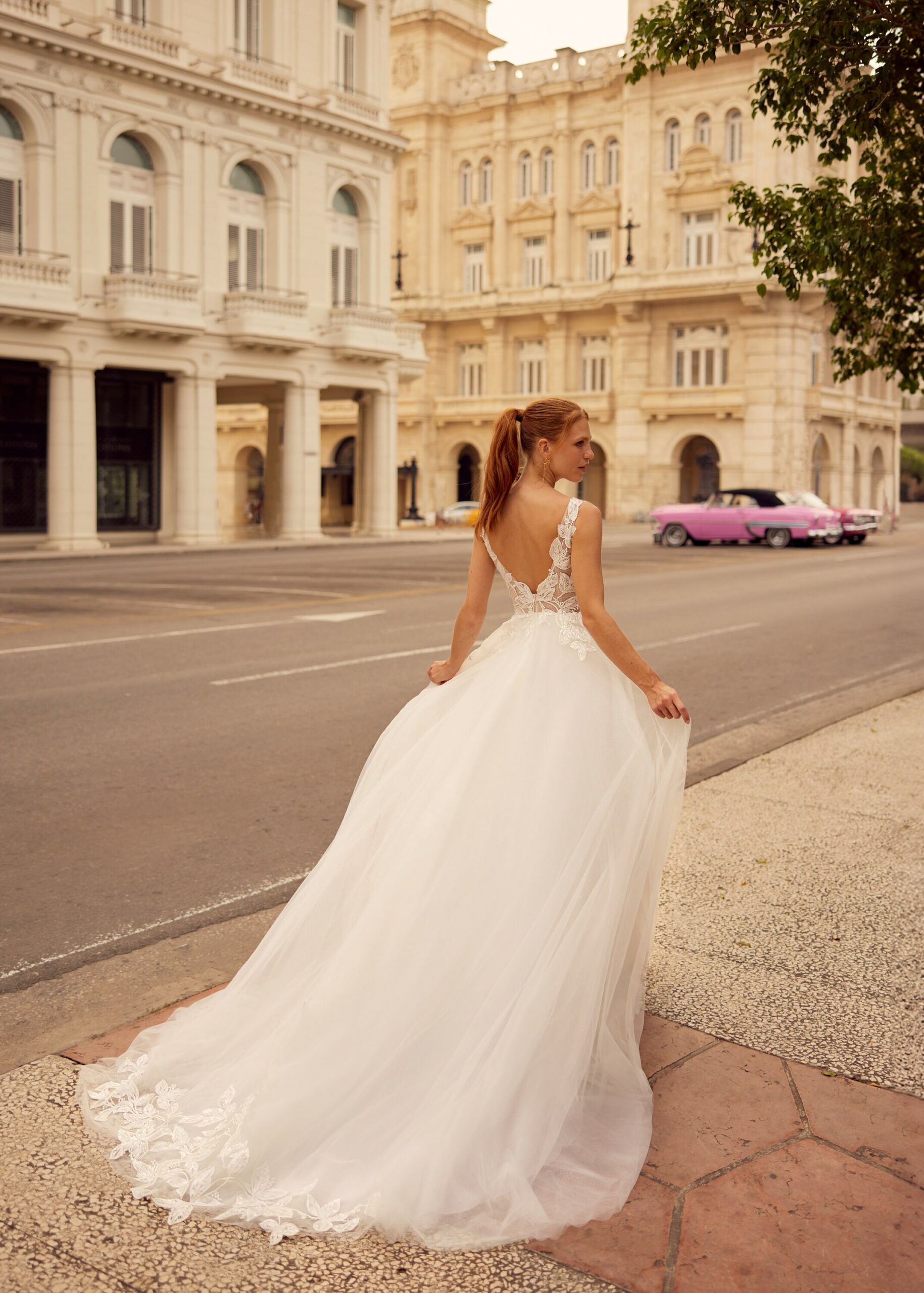 Hervé Paris Libre Lotus robe de mariée ivoire organza