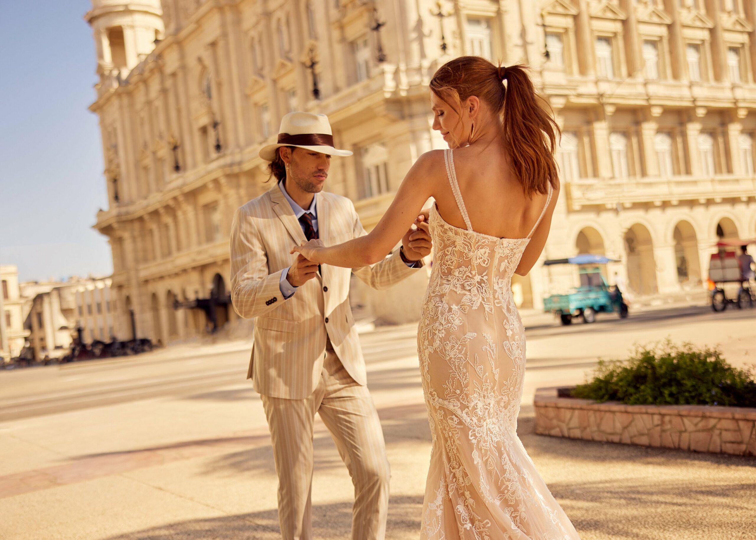 Hervé Paris Libre Lex robe de mariée fluide