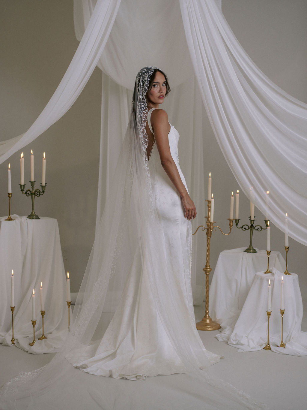 Rime Arodaky Lana Veil voile mariée 3m tulle brodé