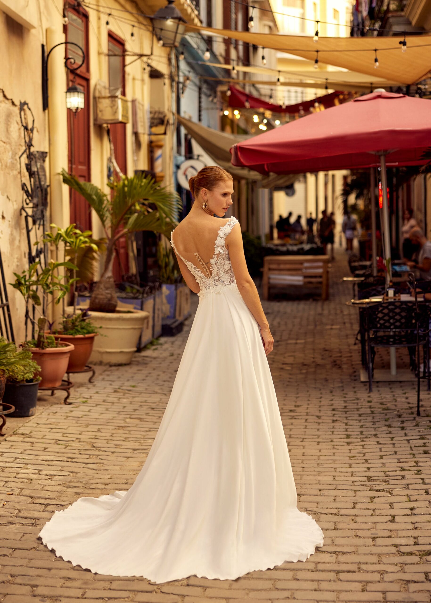 Hervé Paris Libre Collection Leni robe de mariée satin simple