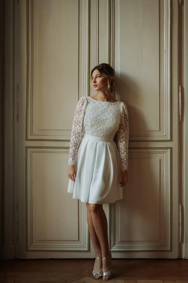 Lambert Création Robe Jade robe courte guipure plis creux