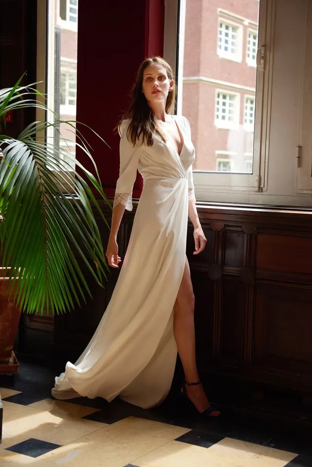 Maison Floret Sur-mesure Sidney robe de mariée drapée dentelle