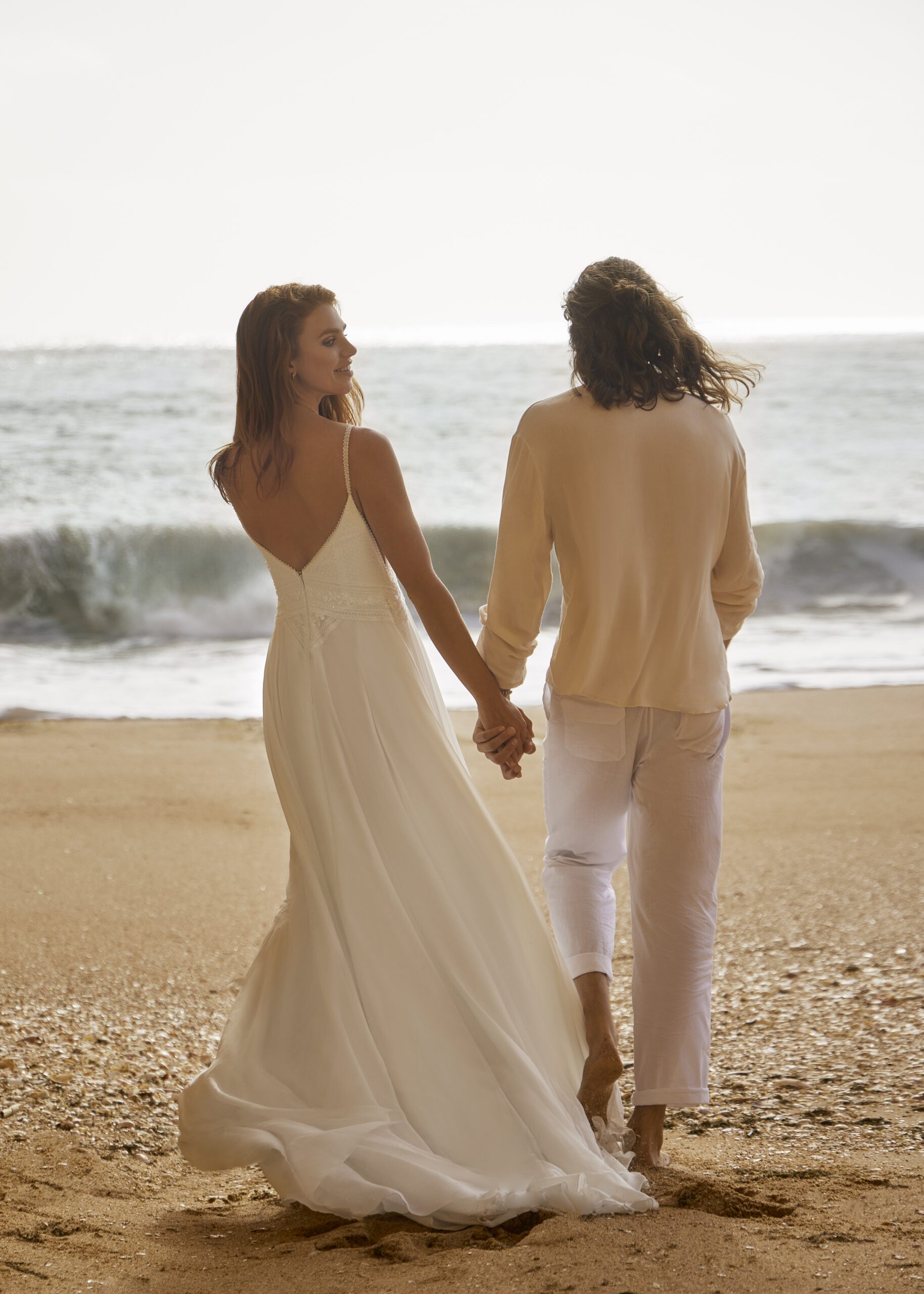Hervé Paris Cherish Love Collection Cam robe de mariée dentelle