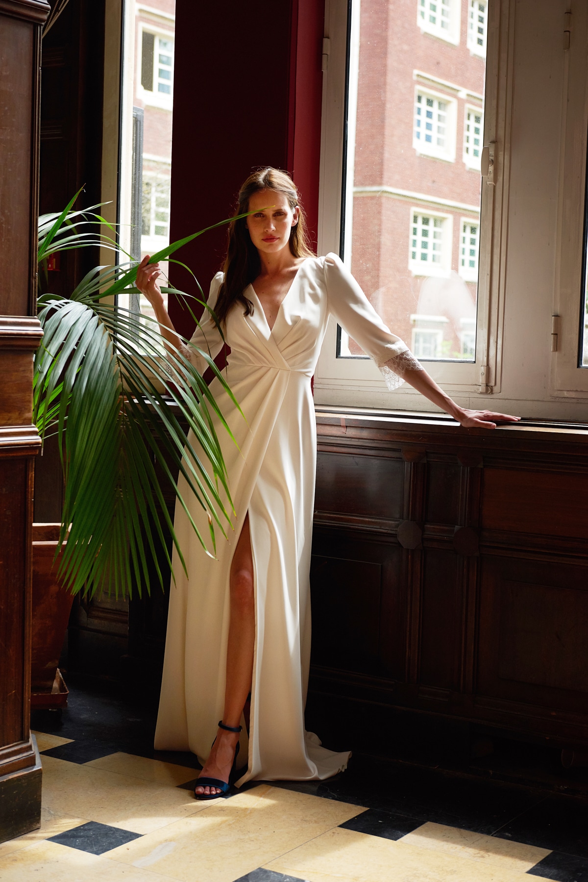 Maison Floret Sur-mesure Sidney robe de mariée drapée dentelle